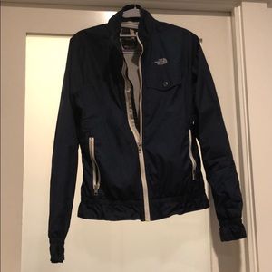 The North Face windbreaker navy/cream